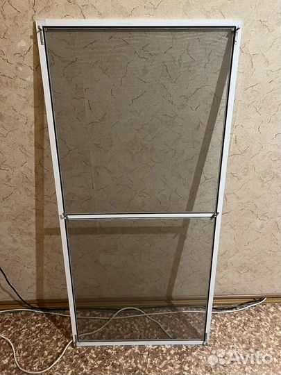 Москитная сетка на окно