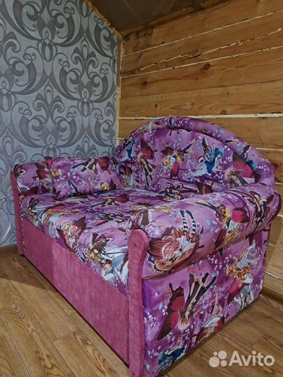 Детская кровать диван с мягкими бортиками