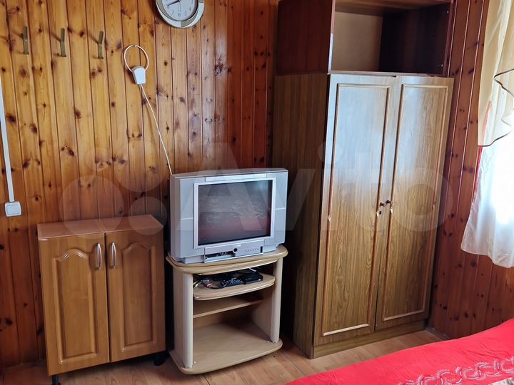 Дом 32 м² на участке 2 сот.