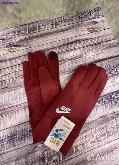 Перчатки Nike новые
