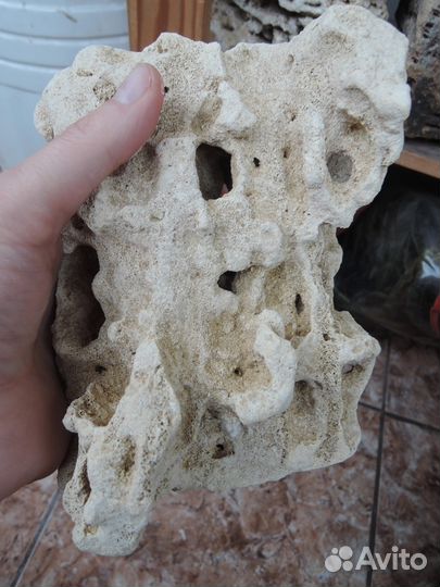 Камни для декора аквариума, большие