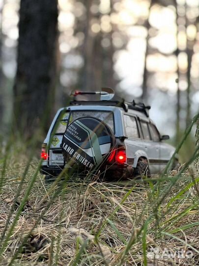 Модель Axial scx10 II