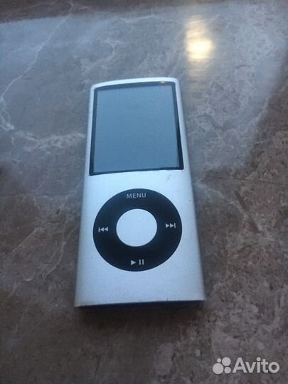 iPod аудио выдео плеер 16 GB