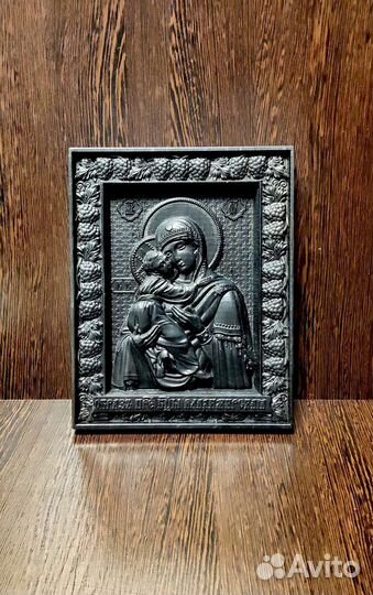Икона из натурального мореного дуба