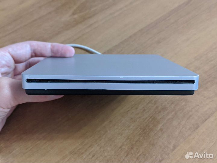 Внешний дисковод в кейсе