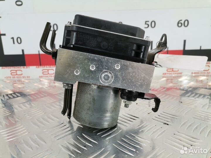 Блок ABS Land Rover Discovery 3 2005 SRB500174