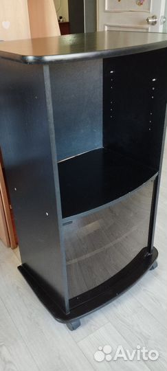 Тумба под телевизор