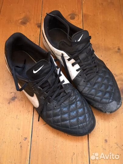 Сороконожки nike tempo