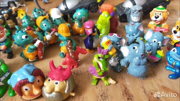 Игрушки из киндеров