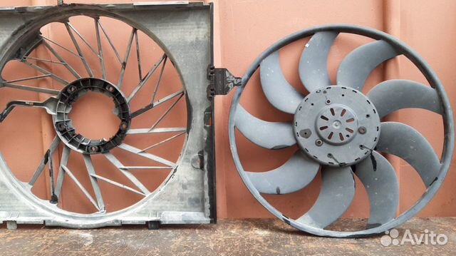 Диффузор,лопасти вентилятора радиатора охлаждения