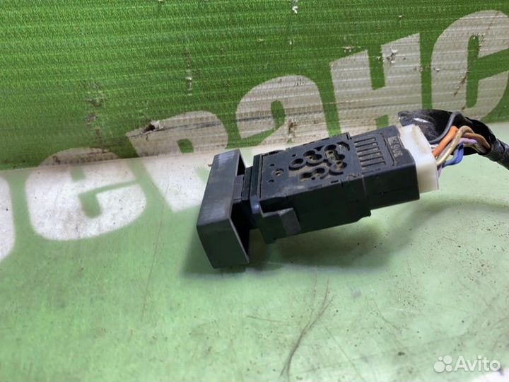 Кнопка аварийной сигнализации Chery Qq6 S21 DC