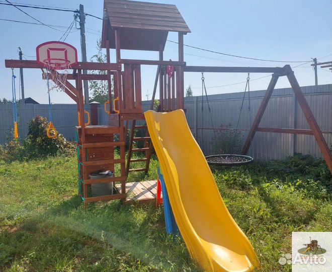 Детская спортивная площадка уличная