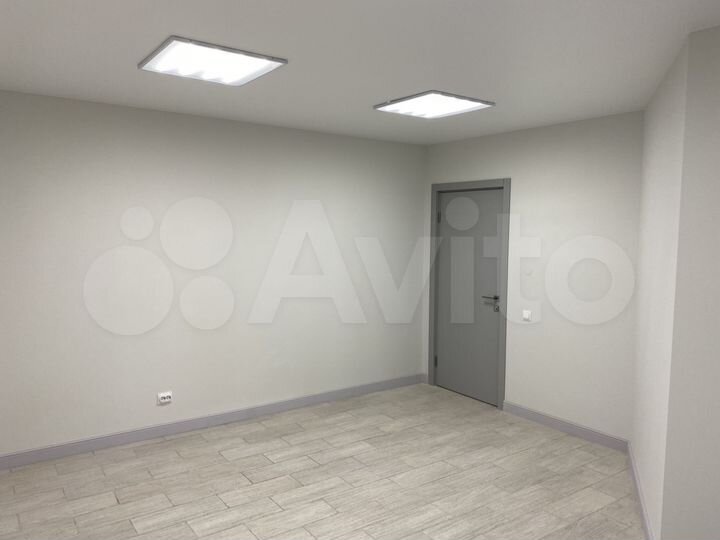 Офис с ремонтом, 18 м²
