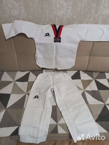 Форма для тхэквондо