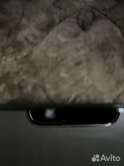 iPhone Xs, 64 ГБ