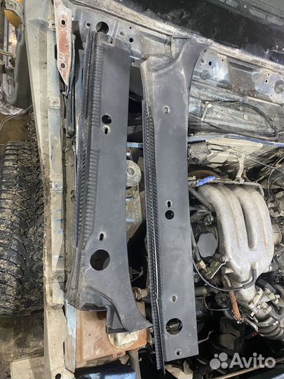 Жабо вольво 440