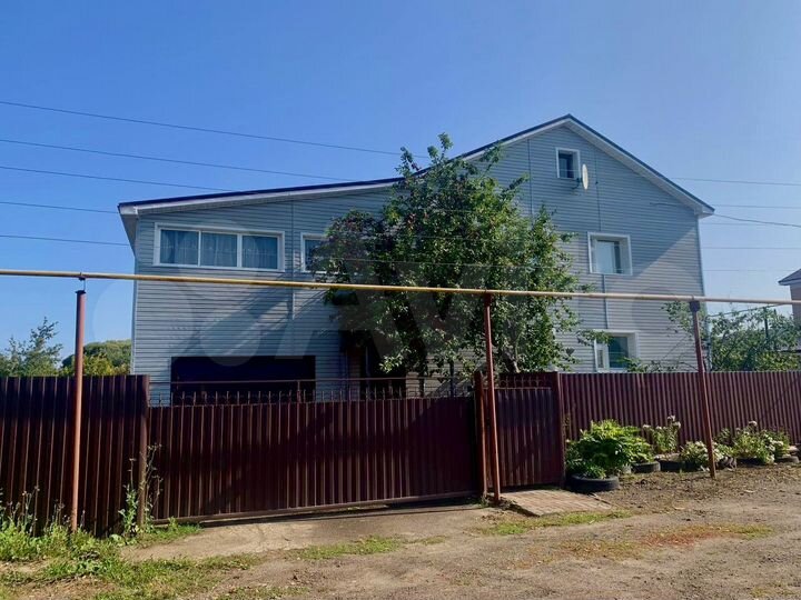 Дом 283,4 м² на участке 15 сот.