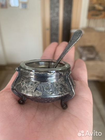 Солонка с ложечкой мельхиор