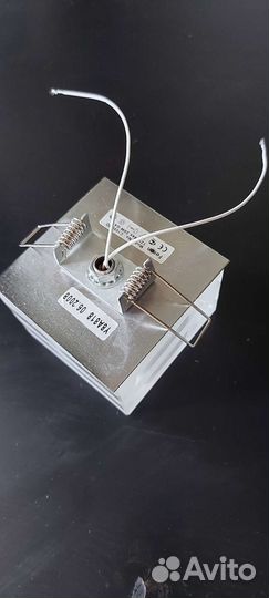 Светильник встраиваемый точечный