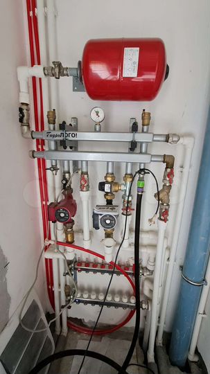 4-к. квартира, 190 м², 1/3 эт.