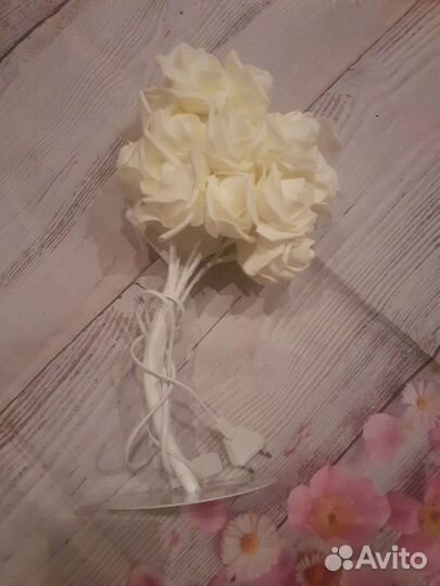 Настольная лампа