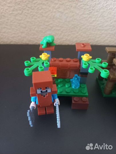 Lego minecraft,2-набора сетом в хорошем состоянии