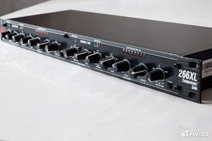 Звуковой компрессор - лимитер - гейт DBX 266 XL