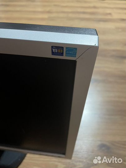 Монитор Samsung syncmaster 2023nw