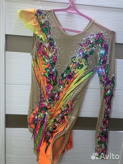 Купальник для художественной гимнастики