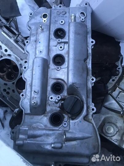 Клапанная крышка двигателя Toyota Camry, VII (V50)