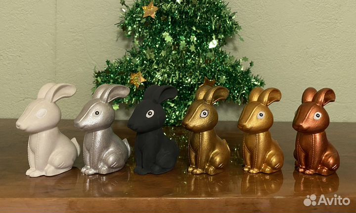 Заяц ручной работы из гипса (8см)