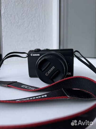 Беззеркальный фотоаппарат Canon EOS M100 kit EF-M