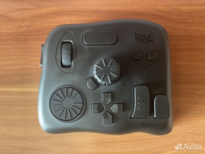 TourBox Elite контроллер