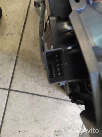 Электро ручник Ситроен С4 Гранд Пикасо