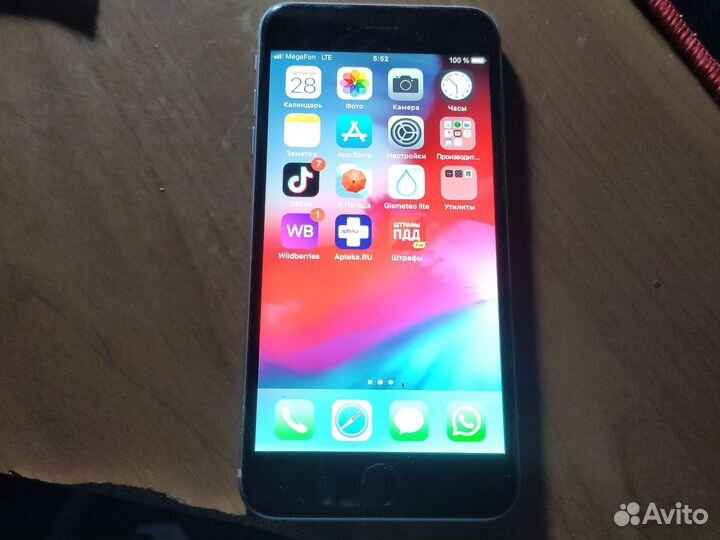 Телефон iPhone 6plus