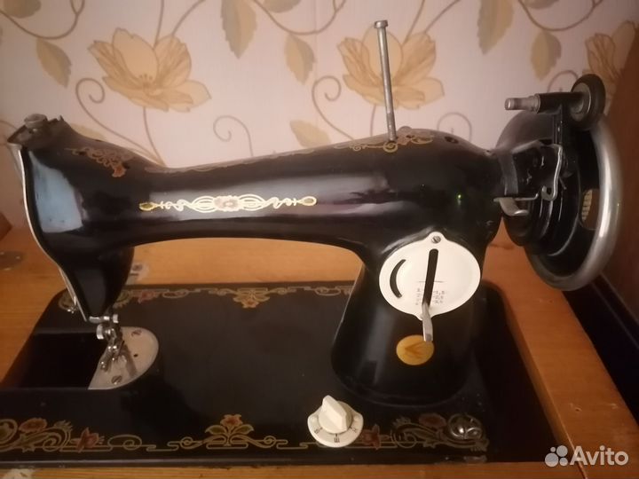 Швейная машинка