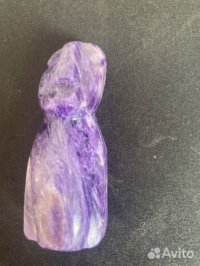 Камень чароит