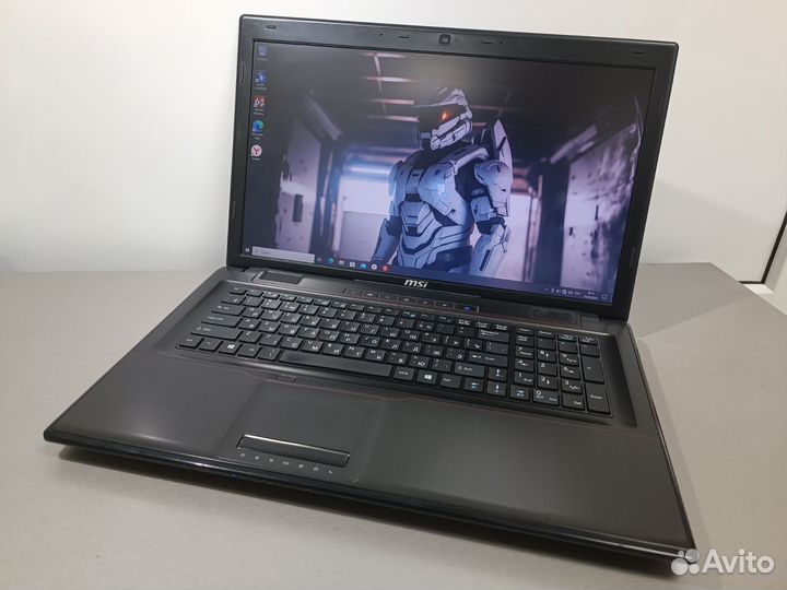 Игровой 17.3 MSI Apache i5/8g/GTX950/ SSD