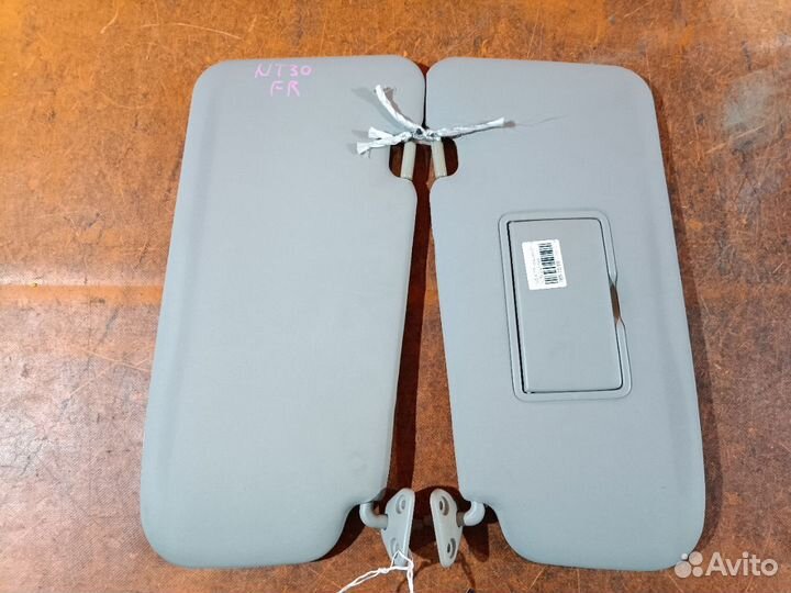 Козырек Nissan X-trail NT30