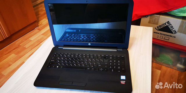 Ноутбук HP 15-ay516 (i5)