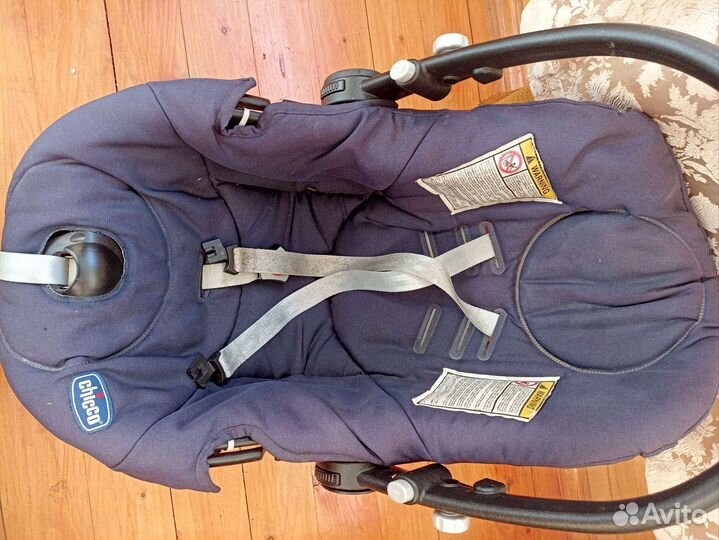 Детское автокресло от 0 chicco