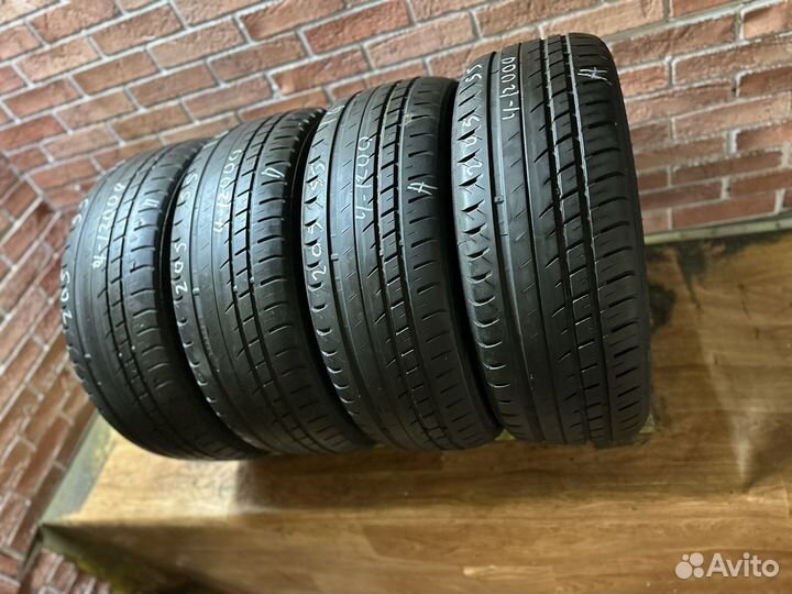 Viatti Strada Asimmetrico 205/55 R16 130V