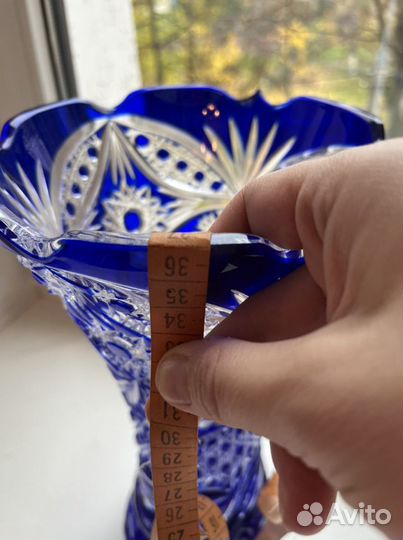 Ваза хрустальная синяя