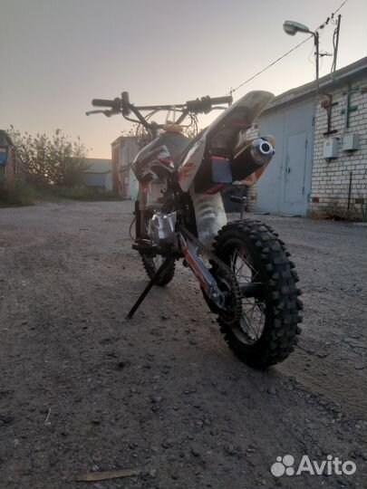 Motoland Apex10