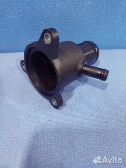 Фланец крышка термостата Renault symbol