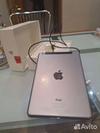 Планшет apple iPad mini 2