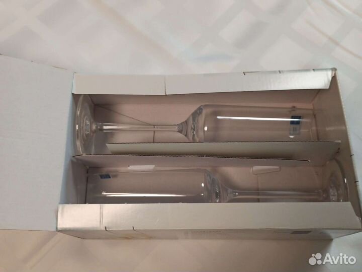 Бокалы для шампанского