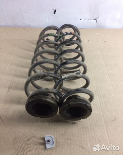Пружина задняя Volkswagen Polo sedan 2016г