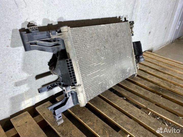 Касета радиаторов передняя Opel Astra J До Рестайл