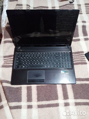 На запчасти бюджетный ноутбук Lenovo G580